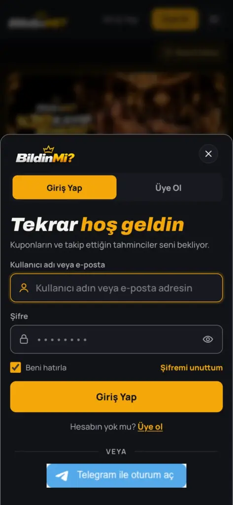 Telefonda giriş penceresi; kullanıcı adı ve şifre alanları